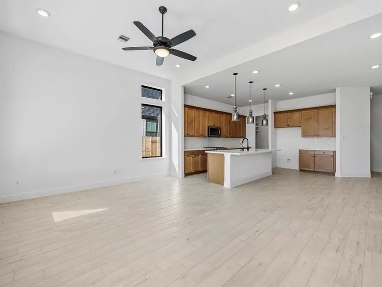 10326 Water Harbor Dr — Photo 10