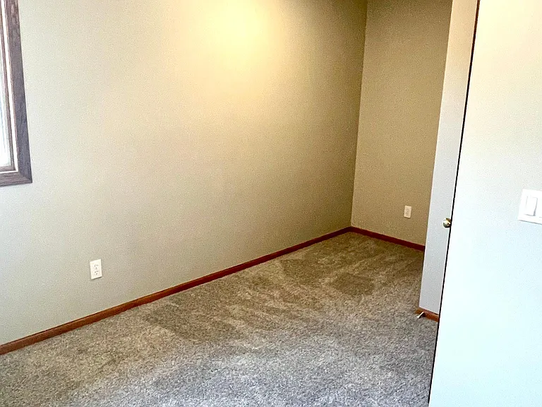 499 Quinlan Ct — Photo 16