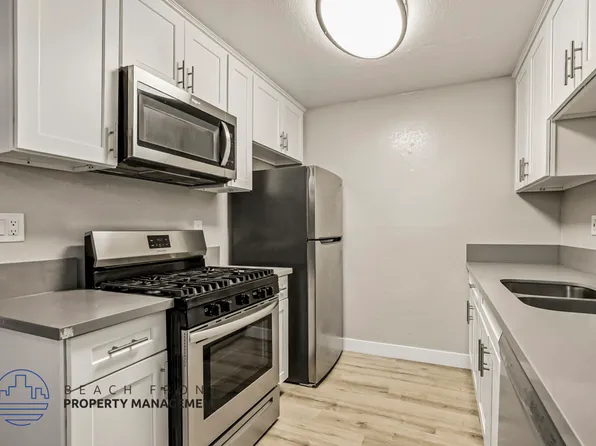 7902 Holt Ave., 7902 Holt Dr #4, Huntington Beach, CA 92647