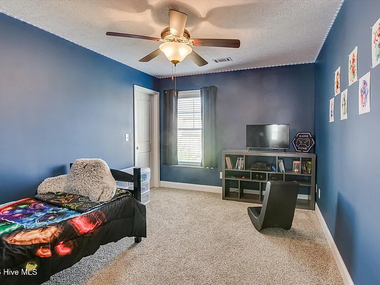 2507 Kari Ln — Photo 28