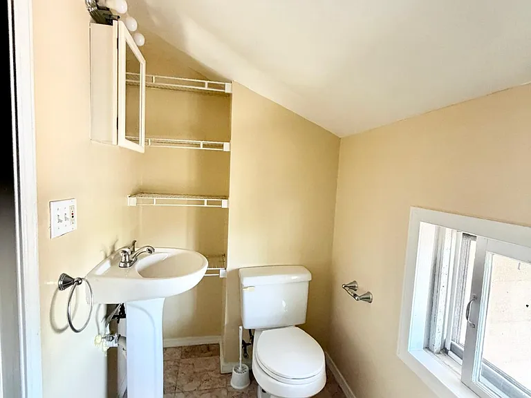 23 Brown St #3A — Photo 6