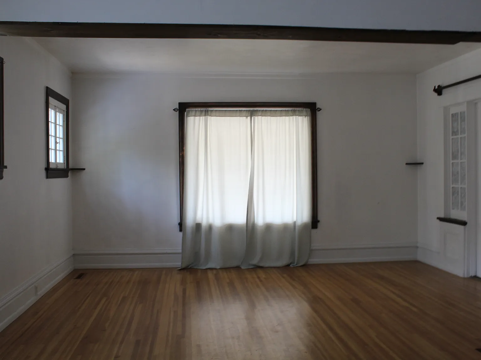 2 bed, 1800 sqft, $1,495 — Photo 4