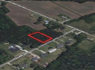 33 Collins Dr, Midway Park, NC 28544