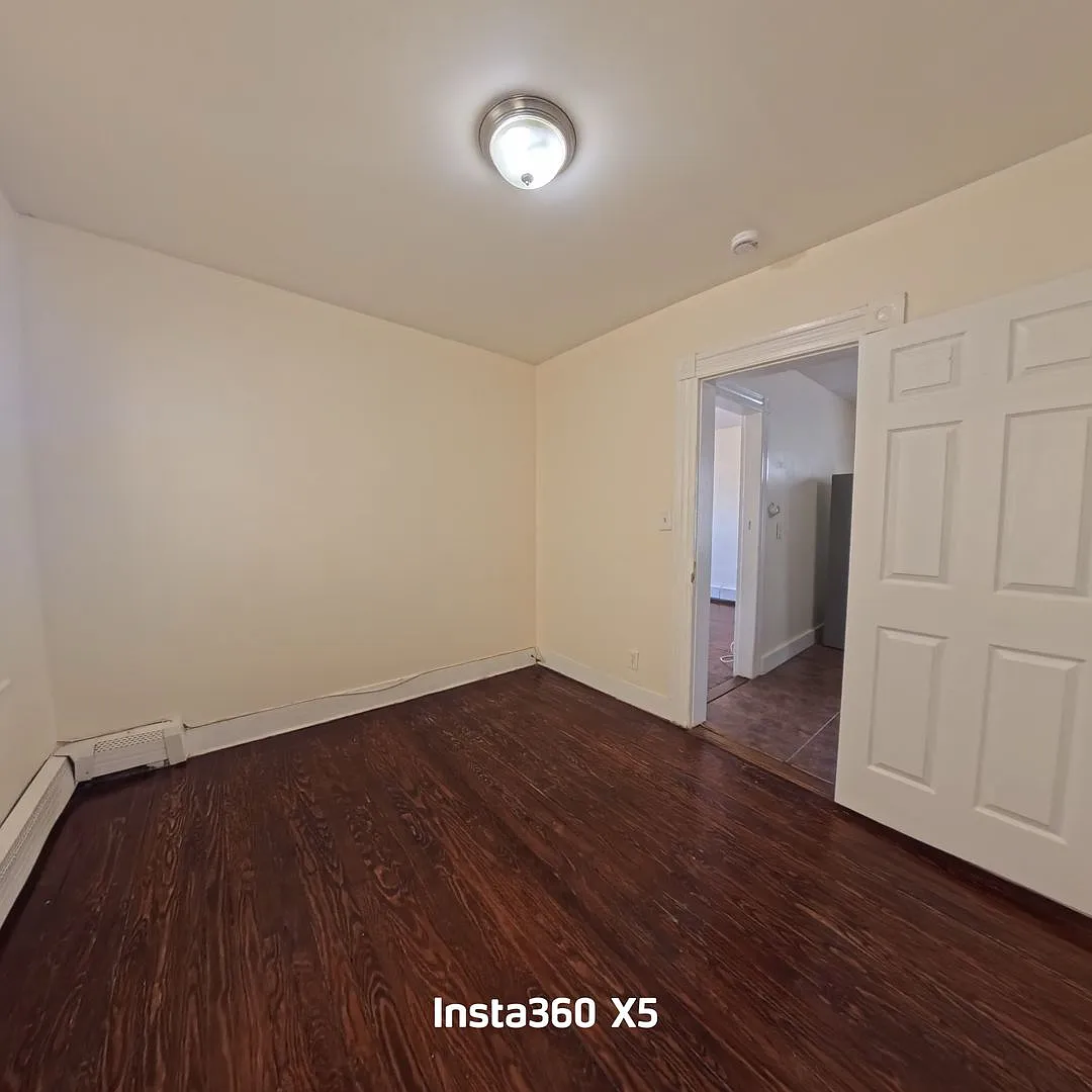 18-22 Carthage St — Photo 4