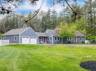 26 Roundtop Rd, Boxford, MA 01921
