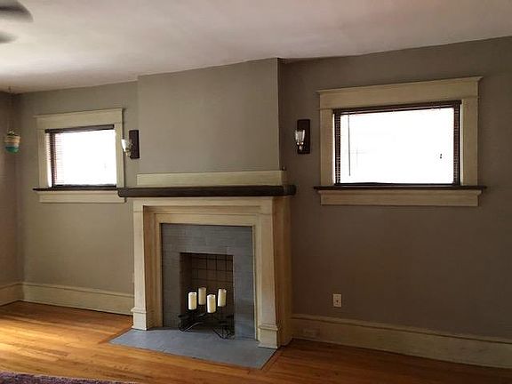 3rd image of 455-57 W 10th St
