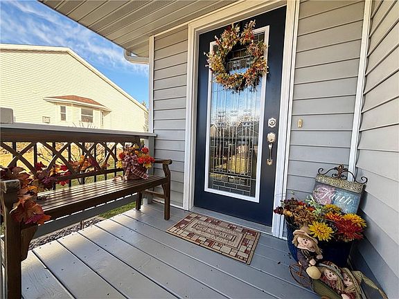 4th image of 765 Diamond Lane