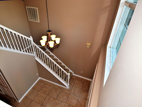 4th image of 97268 Yorkshire Dr