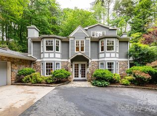 902 Mills Gap Rd, Fletcher, NC 28732