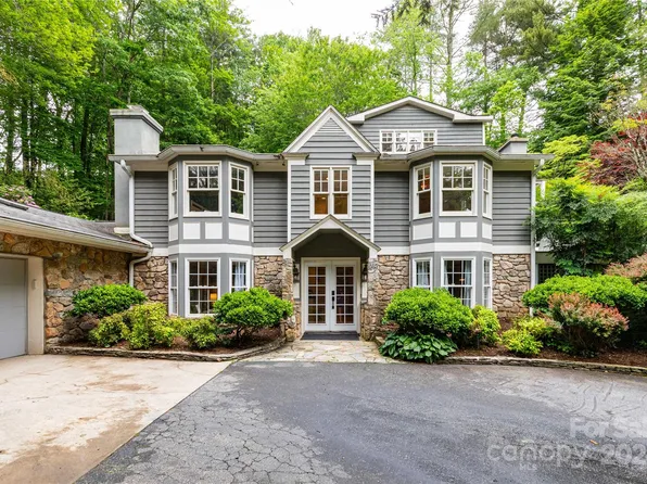 902 Mills Gap Rd, Fletcher, NC 28732