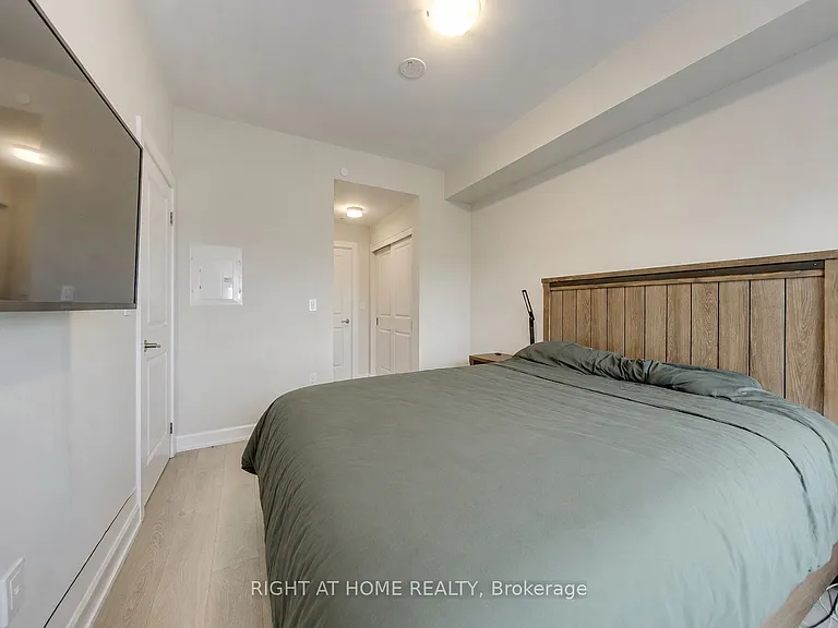 3200 William Coltson Ave #521 — Photo 14
