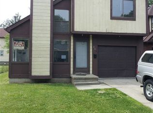 814 Thomson St, Flint, MI 48503
