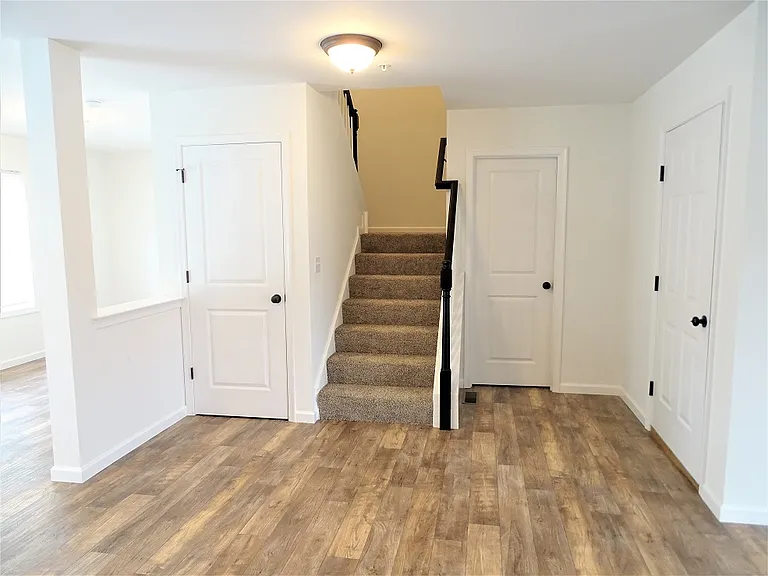 416 Masonic Dr — Photo 9