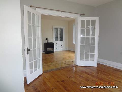 Large space for front room or bedroom!