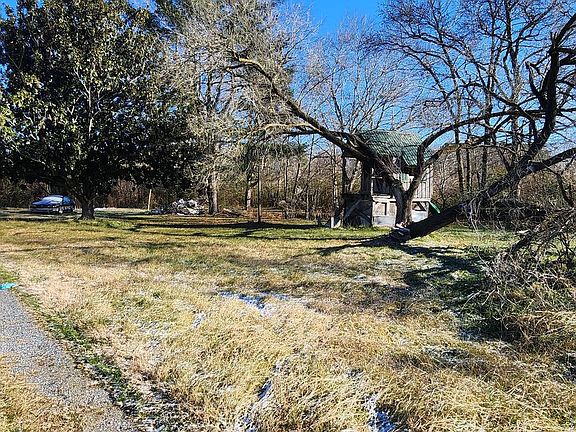 3rd image of 4209 Stockton Rd