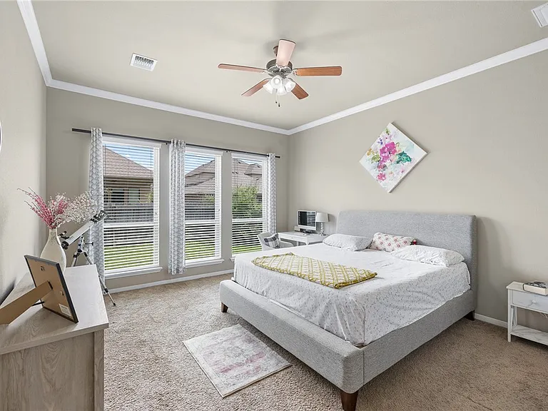 2529 N Warkworth Ln NW — Photo 15