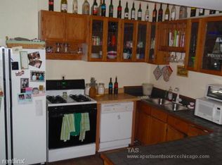 1032 W Dakin St #2, Chicago, IL 60613