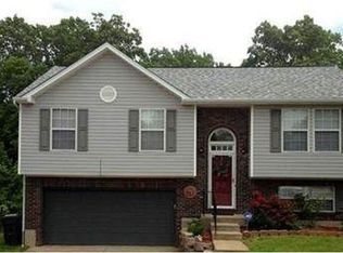 9121 Hawksridge Dr, Covington, KY 41017