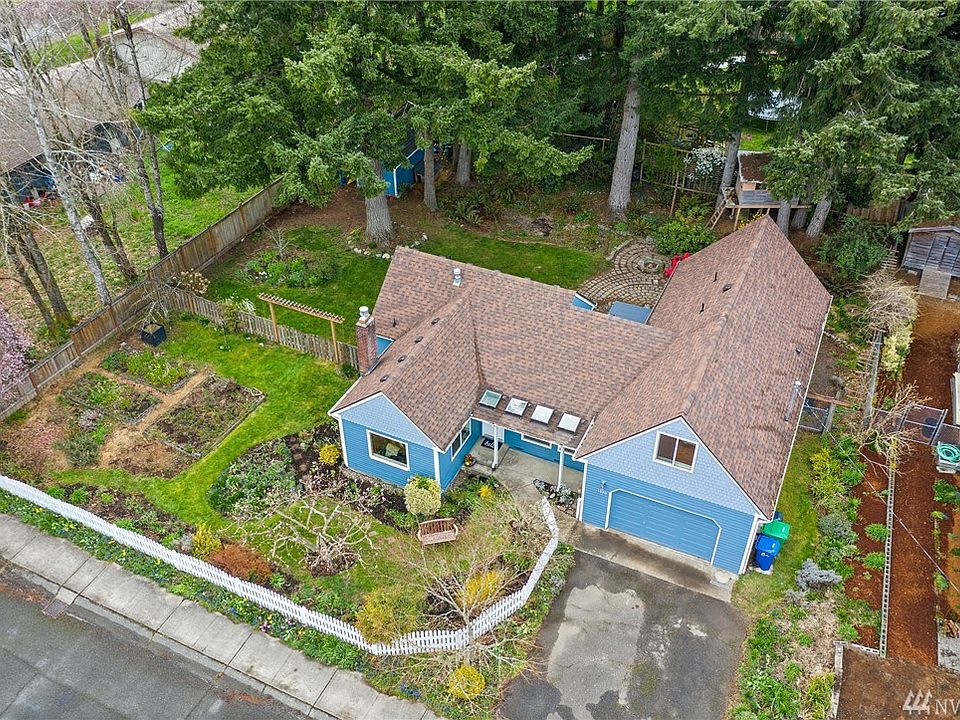 1st image of 1020 Ethridge Ave NE