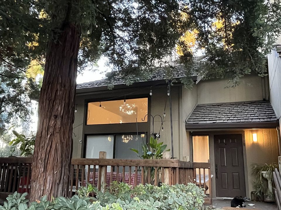 1st image of 550 Los Olivos Dr