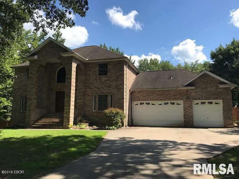 1st image of 3 Pine Lake Dr