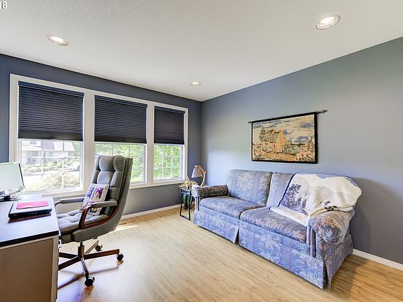 5th image of 3013 SE Spyglass Dr
