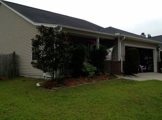 8082 Old London, North Charleston, SC 29406