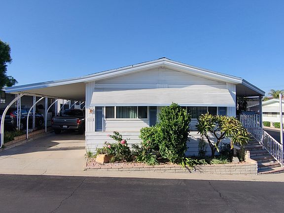 2nd image of 24701 Raymond Way #195