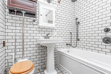 Rented by MySpaceNYC