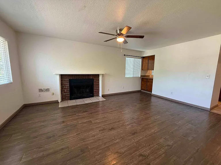 5609 Odea Dr #C — Photo 21