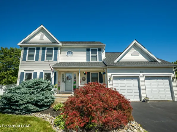 1233 Cobblestone Dr, Quakertown, PA 18951