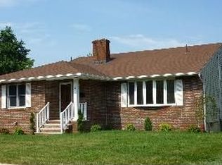 33 S Adamsville Rd, Somerville, NJ 08876