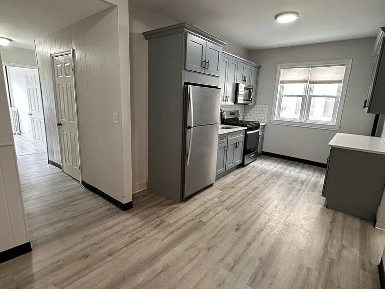 Spacious Kitchen