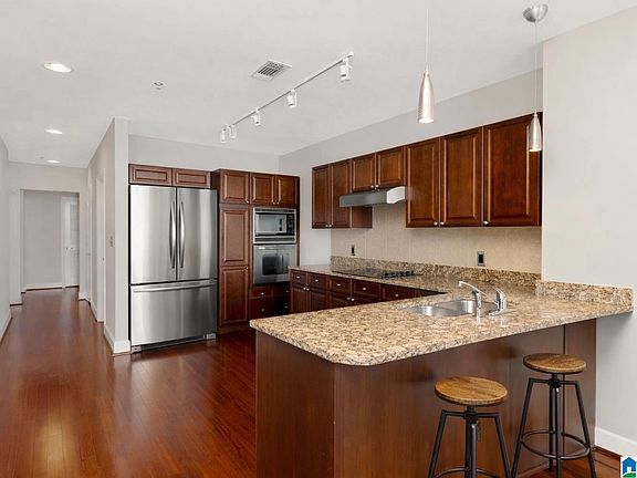 5th image of 2024 2nd Ave N Unit 1703