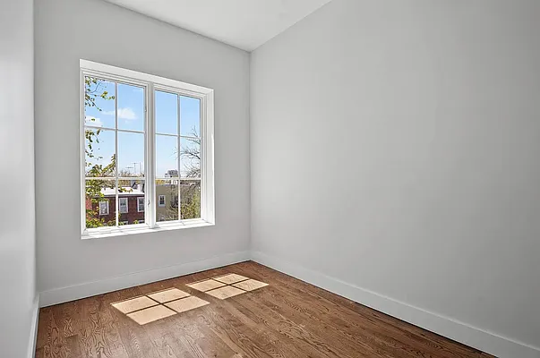 Rented by Nest Seekers International | media 4