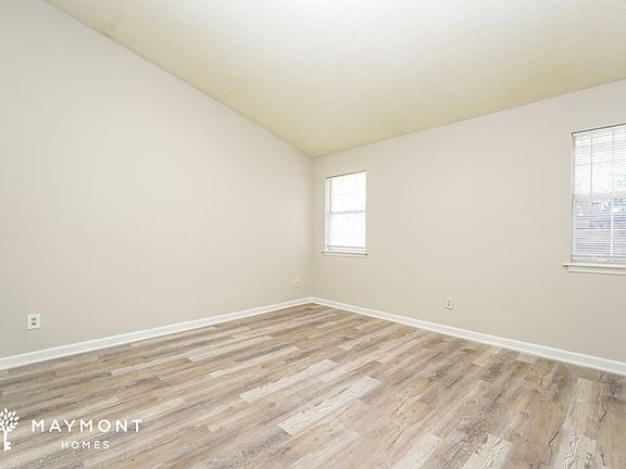 4th image of 1099 Old Saybrook Ct