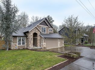 1860 Toliver Rd, Molalla, OR 97038