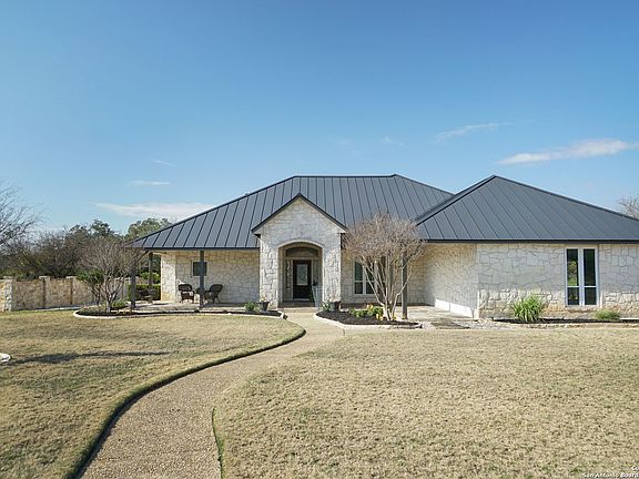 3rd image of 22607 ANGOSTURA BLVD