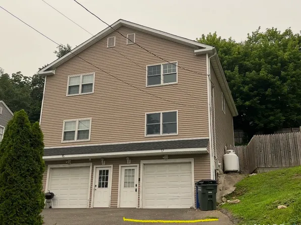 17 Dayton Rd, Bridgeport, CT 06606