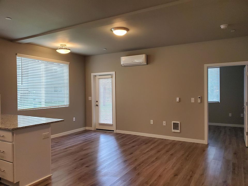 1st image of 1244 Cora St SE #10747919