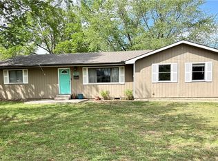 419 W 8th St, Fort Scott, KS 66701