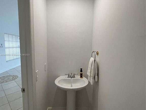 GetMedia (1)-Alicia-4