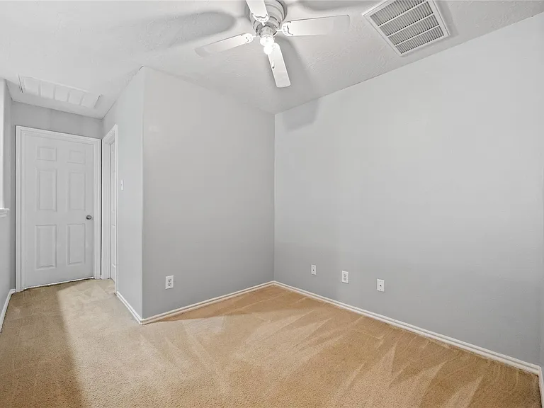 8912 Elm Drake Ln — Photo 17