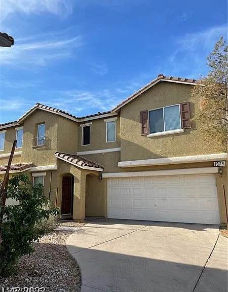 1979 Sundown Canyon Dr — Photo 3