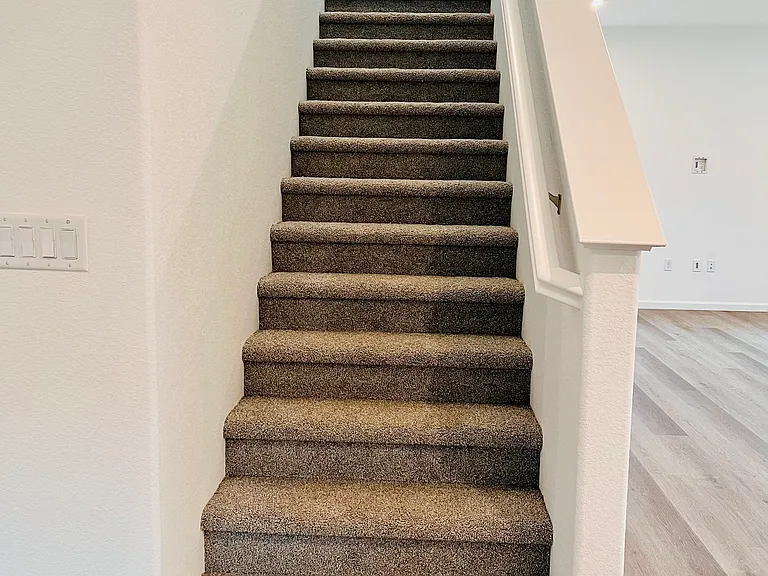 Stair clean view