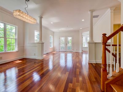 27 Mallard Pl, Secaucus, NJ, 07094