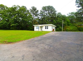 1139 S Main St, Lexington, TN 38351