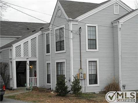 2nd image of 301 Andrew Jackson Pl
