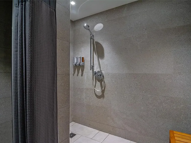 1180 N Federal Hwy #1103 — Photo 61