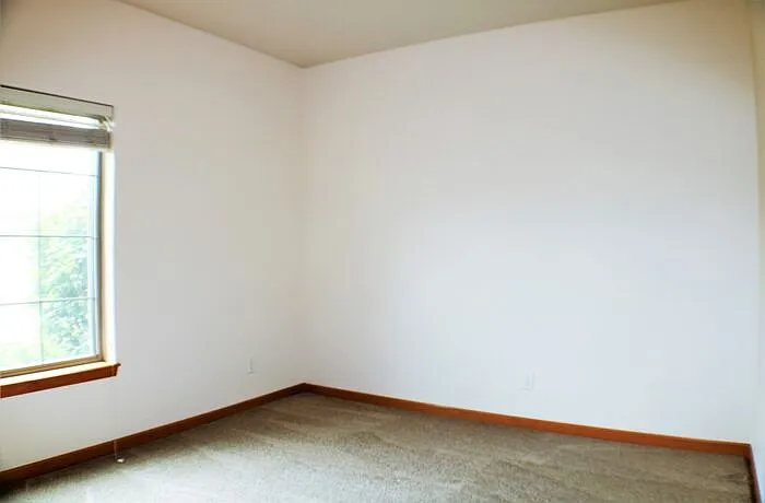 565 Pond View Dr #202 — Photo 16